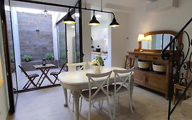 Casabala - Near The Beach And Barcelona Center